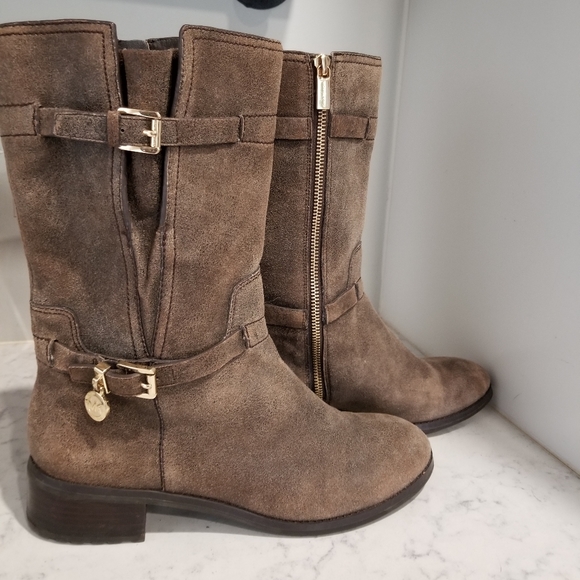 👢MICHAEL KORS LEATHER BOOTS - Picture 9 of 9
